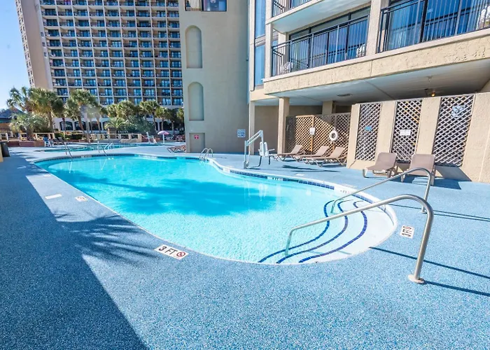 New Remodeled Direct Oceanfront Views Beach Cove