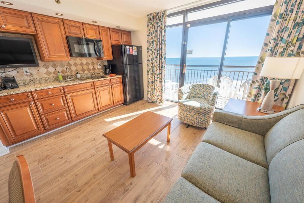 New Remodeled Direct Oceanfront Views Cove Ferienhaus